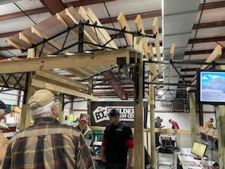 BUILDER'S DISCOUNT STEEL TRUSS DISPLAY