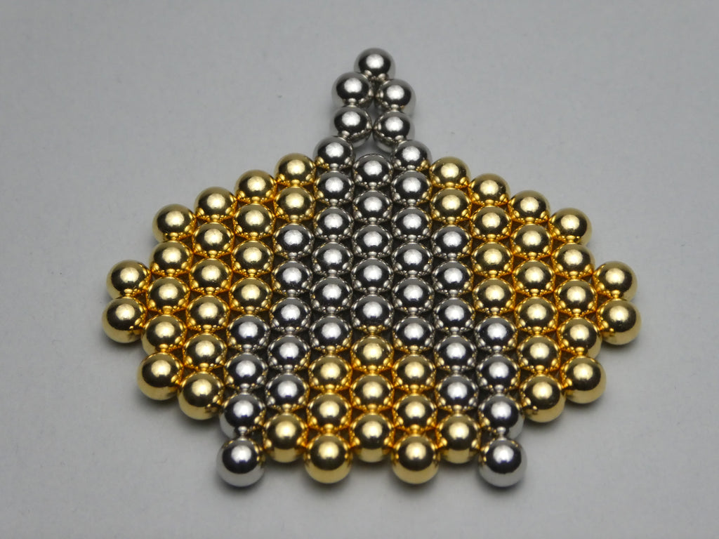 Commander's Badge made of Gold and Original Nanodots