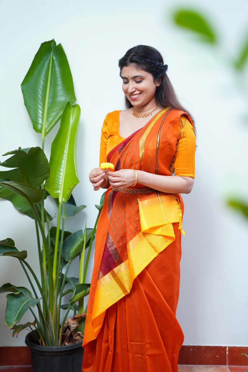 Buy Kanjeevaram Silks | Kancheepuram Silk Sarees Online | Kanjivaram Bridal  Silks | Pothys