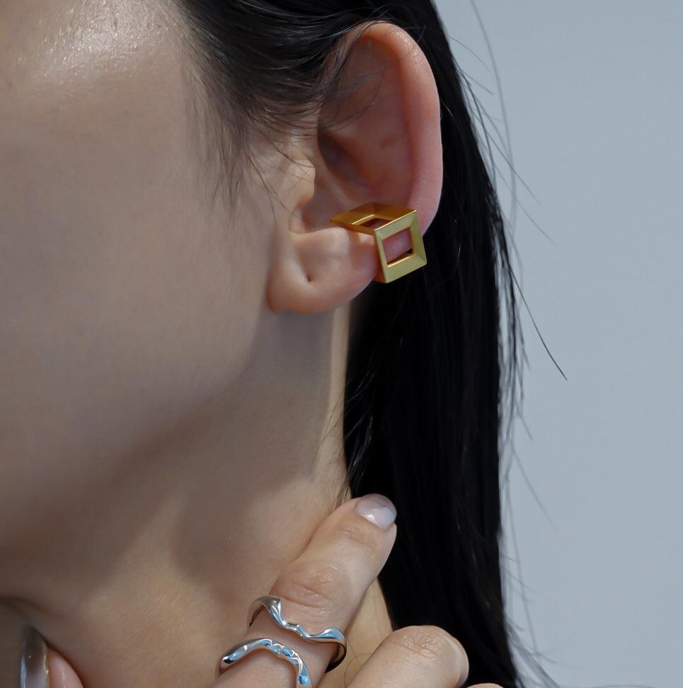 2022年5月新作下旬 duoctria Ear cuff | alamiah.edu.sa