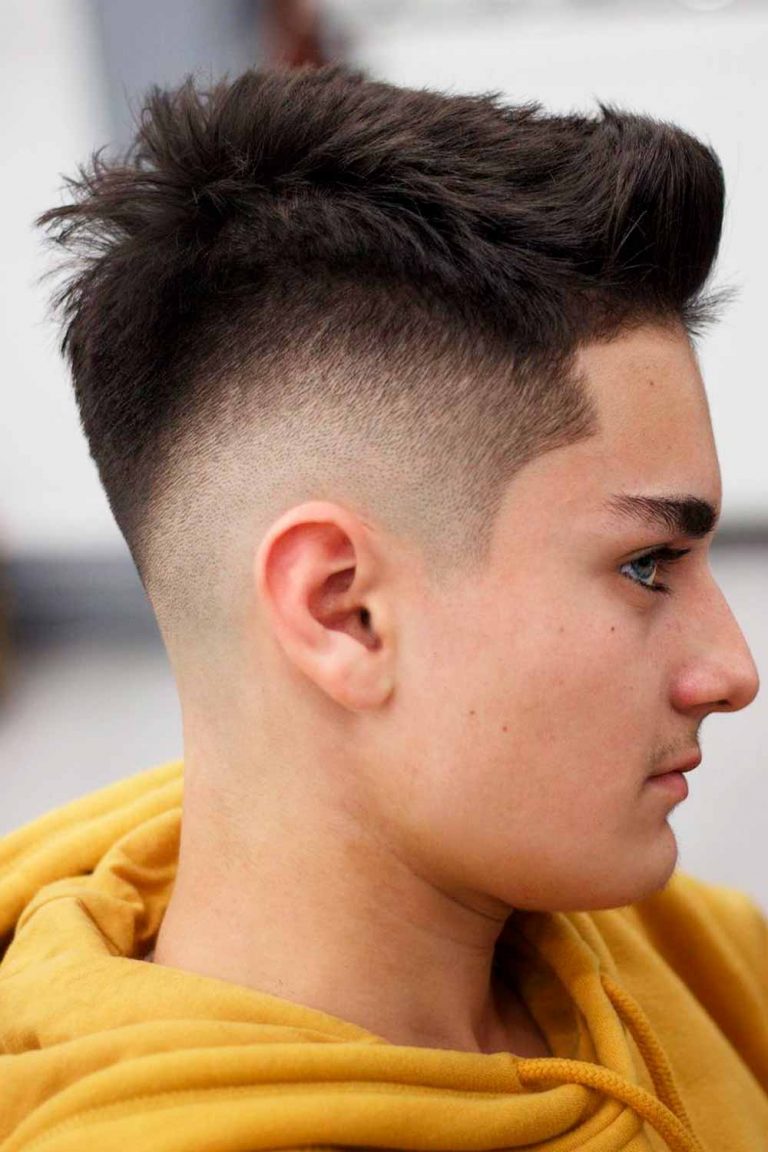 Foto de corte de cabello moderno faded para adolescente