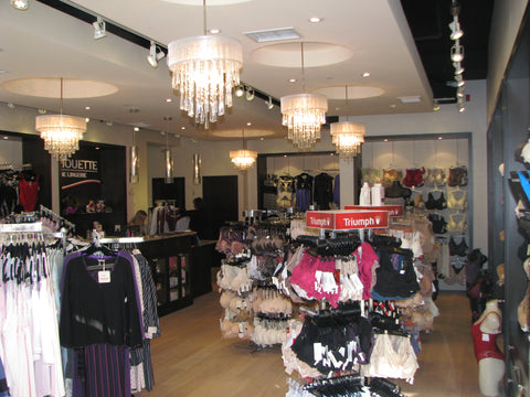 SILHOUETTE FINE LINGERIE - 2970 King George Boulevard, Surrey