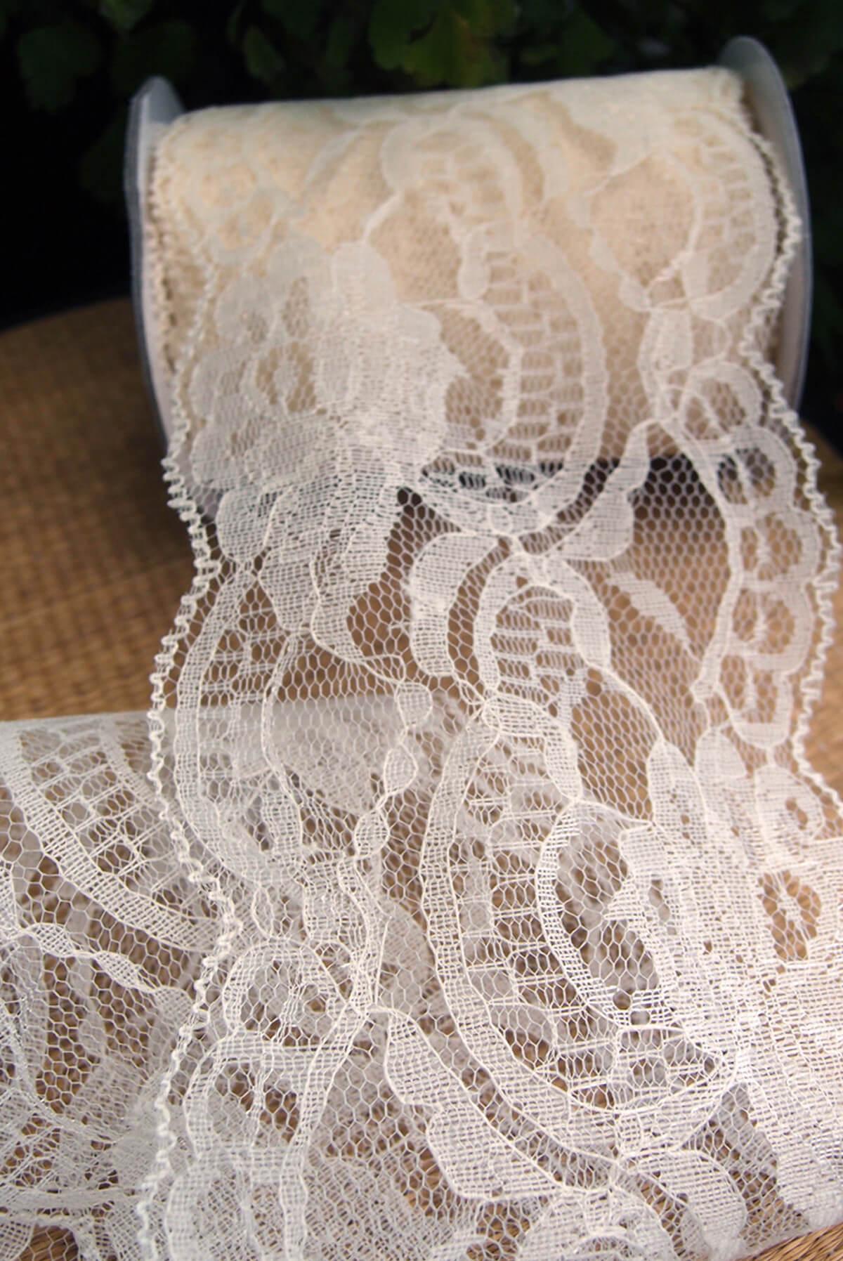 crafts with lace ribbon