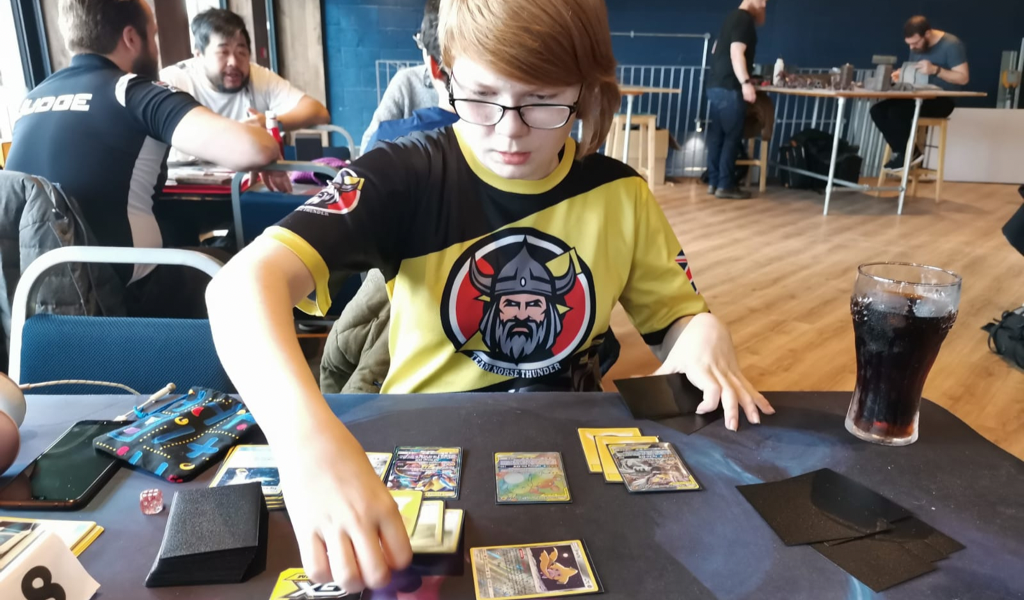 Karys Belfield Plays Pokemon in London