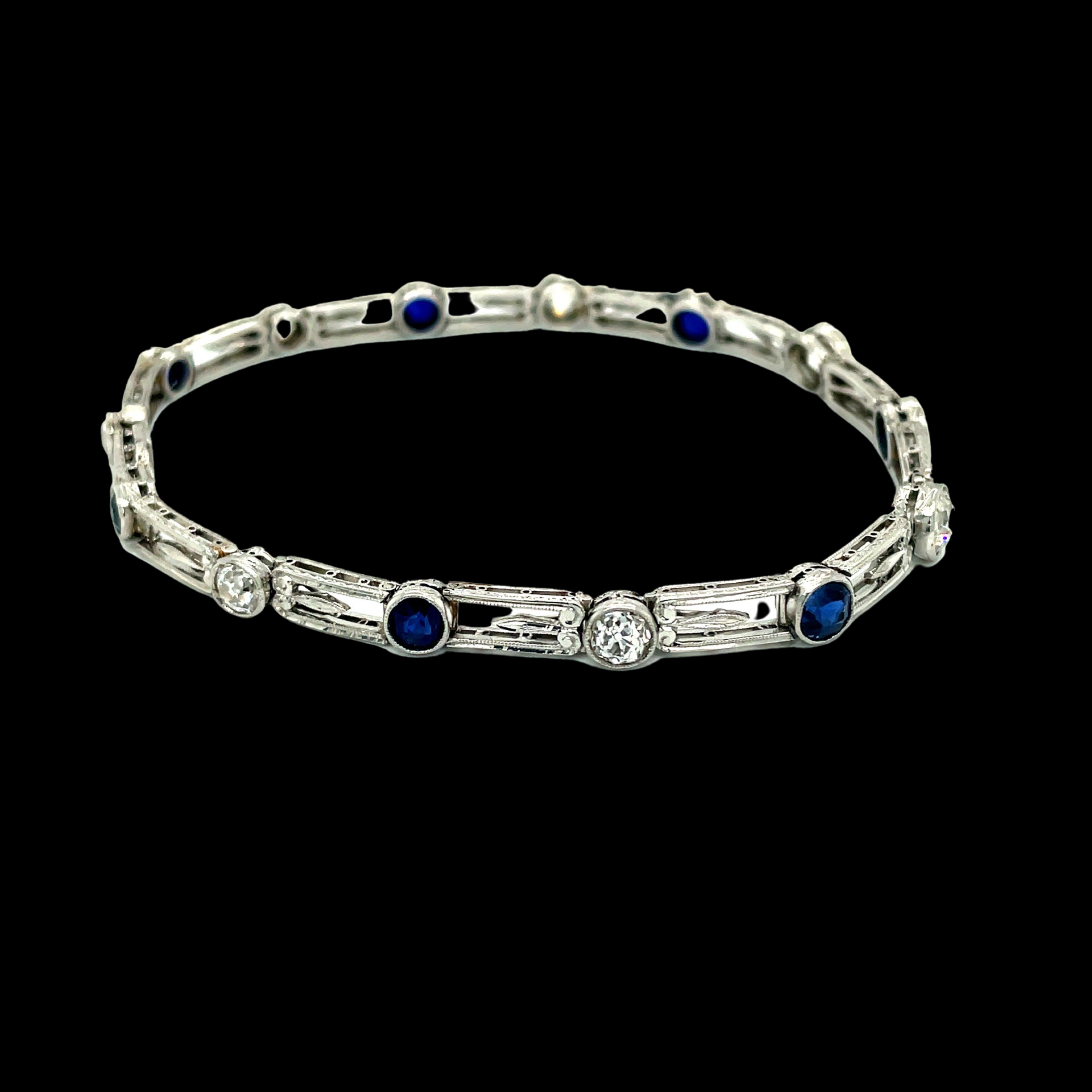 Estate Art Deco Bracelet, Old European Cut Diamond 2.65ct F-G VS1-VS2, Round Sapphire 2.00ct, Platinum 15.13g