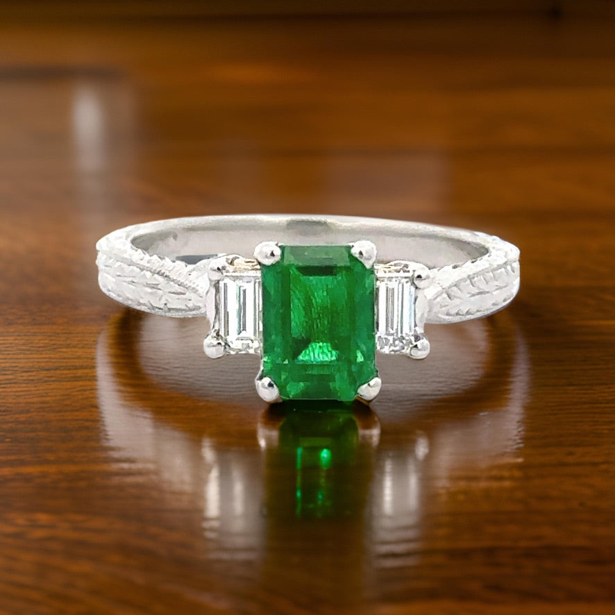 Tacori Ring, 1 Emerald Cut Lab Emerald 0.91 ct,  2 Emerald Cut Diamond 0.25 cttw F-G VS1-VS2, Platinum/18K Yellow Gold 6.05g