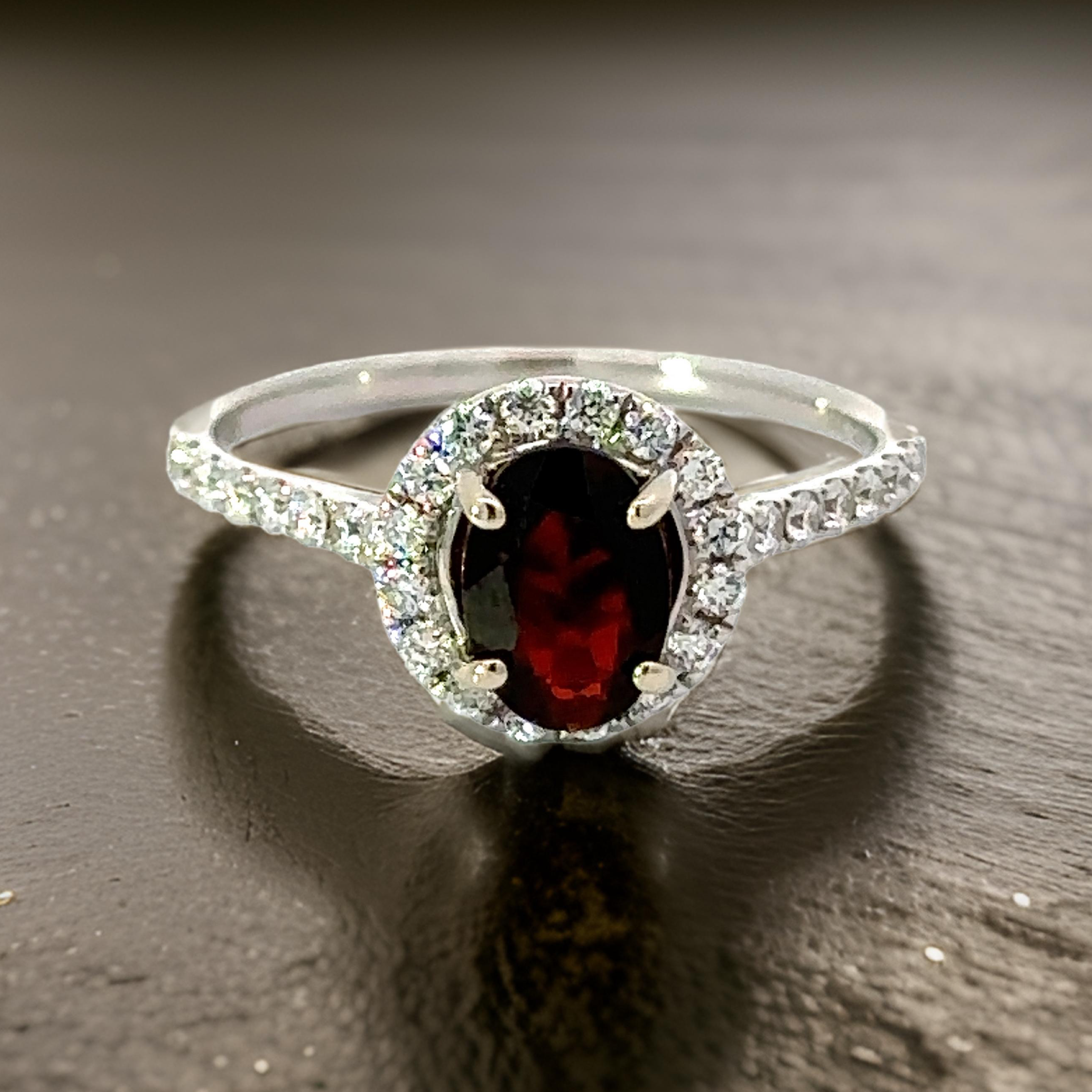 Maya Lianna Ring, 1 Oval Garnet 0.72 ct, Round Diamond 0.34 cttw G-H SI1-SI2, 14K White Gold 1.89g