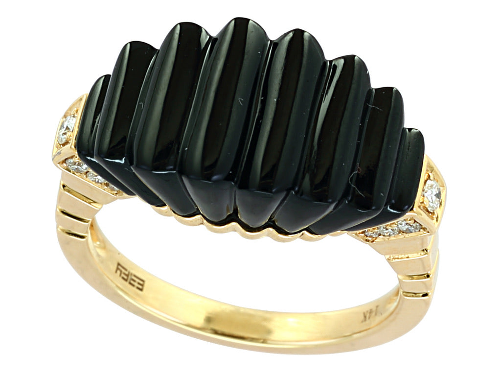 E.H. Collection Ring, Diamond 0.14ct H-I SI2-I1, Onyx 10.10ct, 14K Yellow Gold