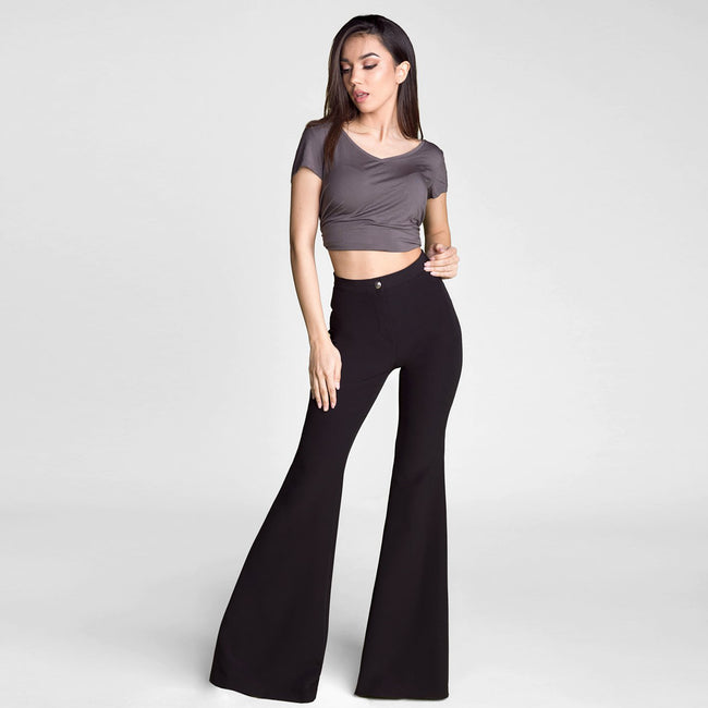 Best Tops To Wear With Flared Trousers