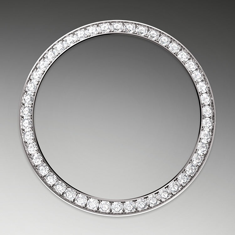 Diamond-set bezel