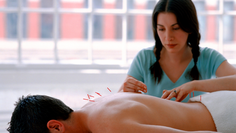 How do you choose an acupuncturist