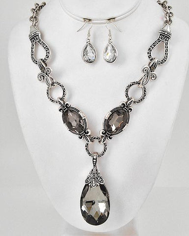 Antique Silver Tone Metal  Black Diamond Glass   Fleur De Lis Design  Pendant Necklace   Earring Set mcn351298