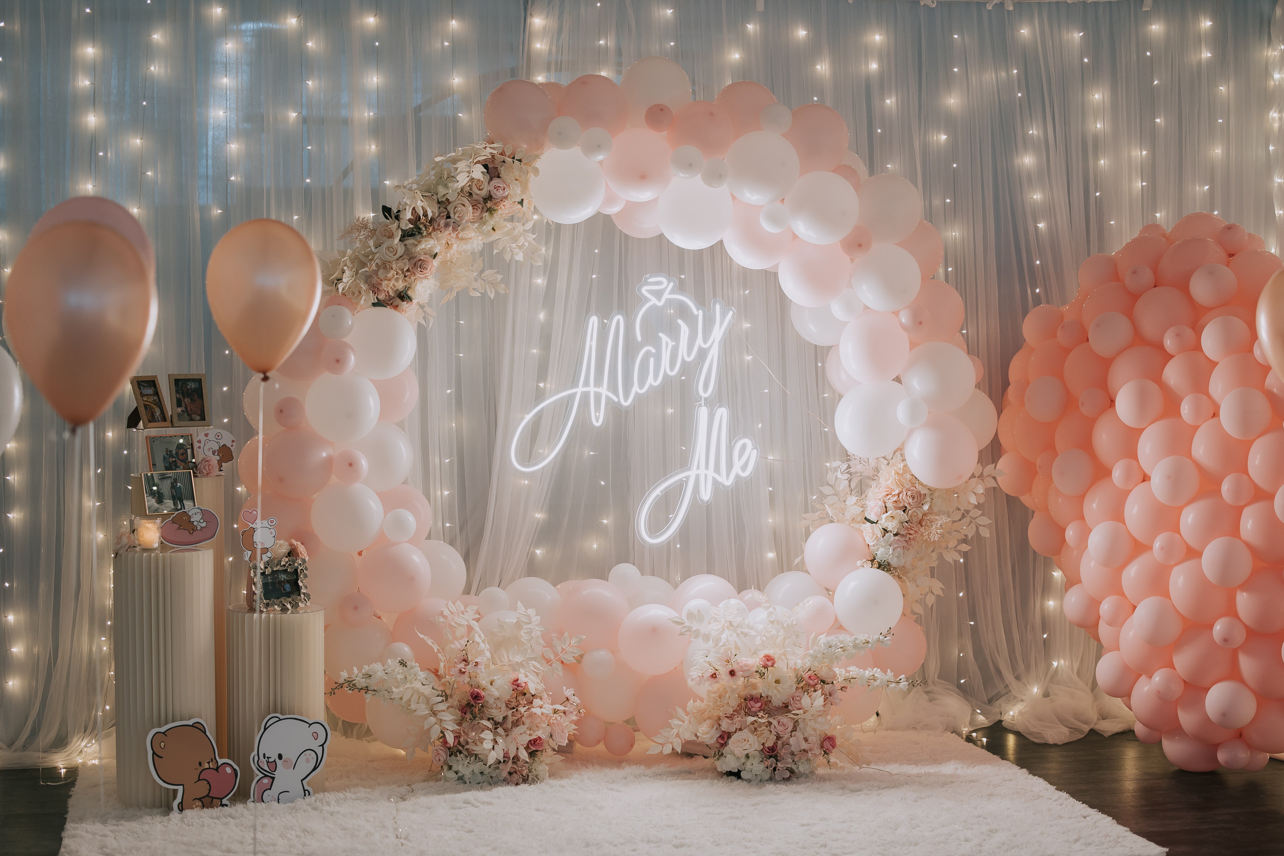 Romantic Proposal in Singapore with Giant Heartshape Balloon Sculpture at Haus of Feel's Indoor Studio by Style It Simply