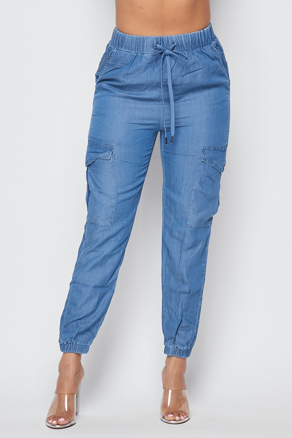 Lightweight Chambray Cargo Jogger Pants in Light Wash – SohoGirl.com