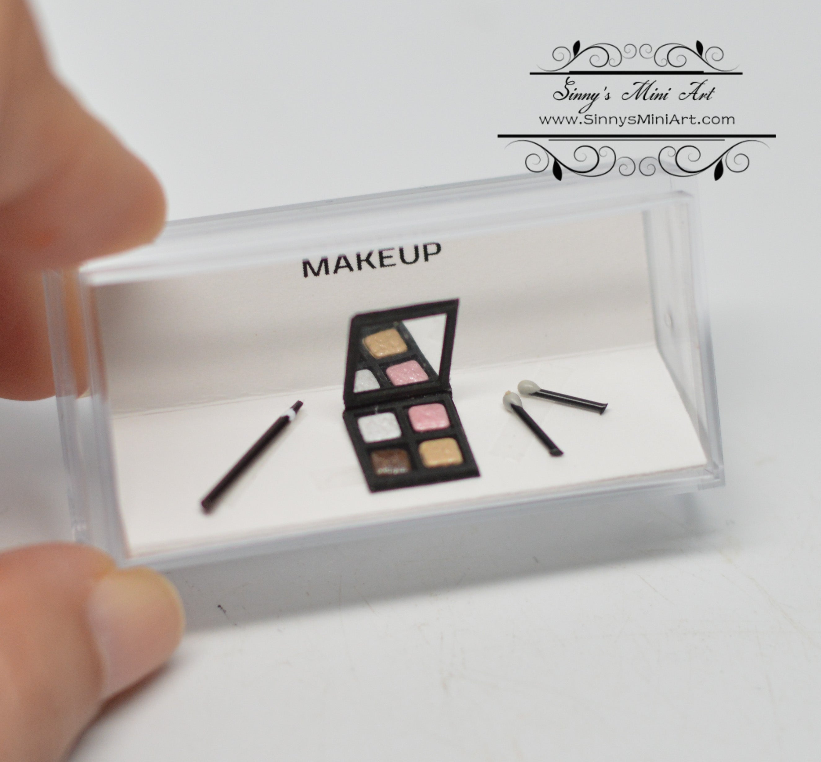 1:12 Dollhouse Miniature Makeup Cosmetic Eye Shadow Applicator