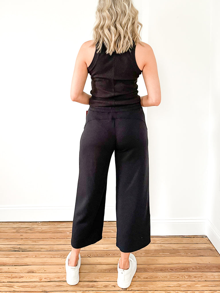 AirEssentials Wide Leg Petite Pant Lunar - SPANX – Jackie Z Style Co.