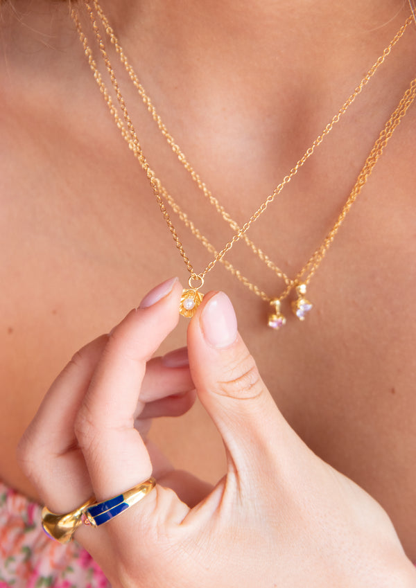 Heart Locket Knitted Pearl Necklace – Wilhelmina Garcia