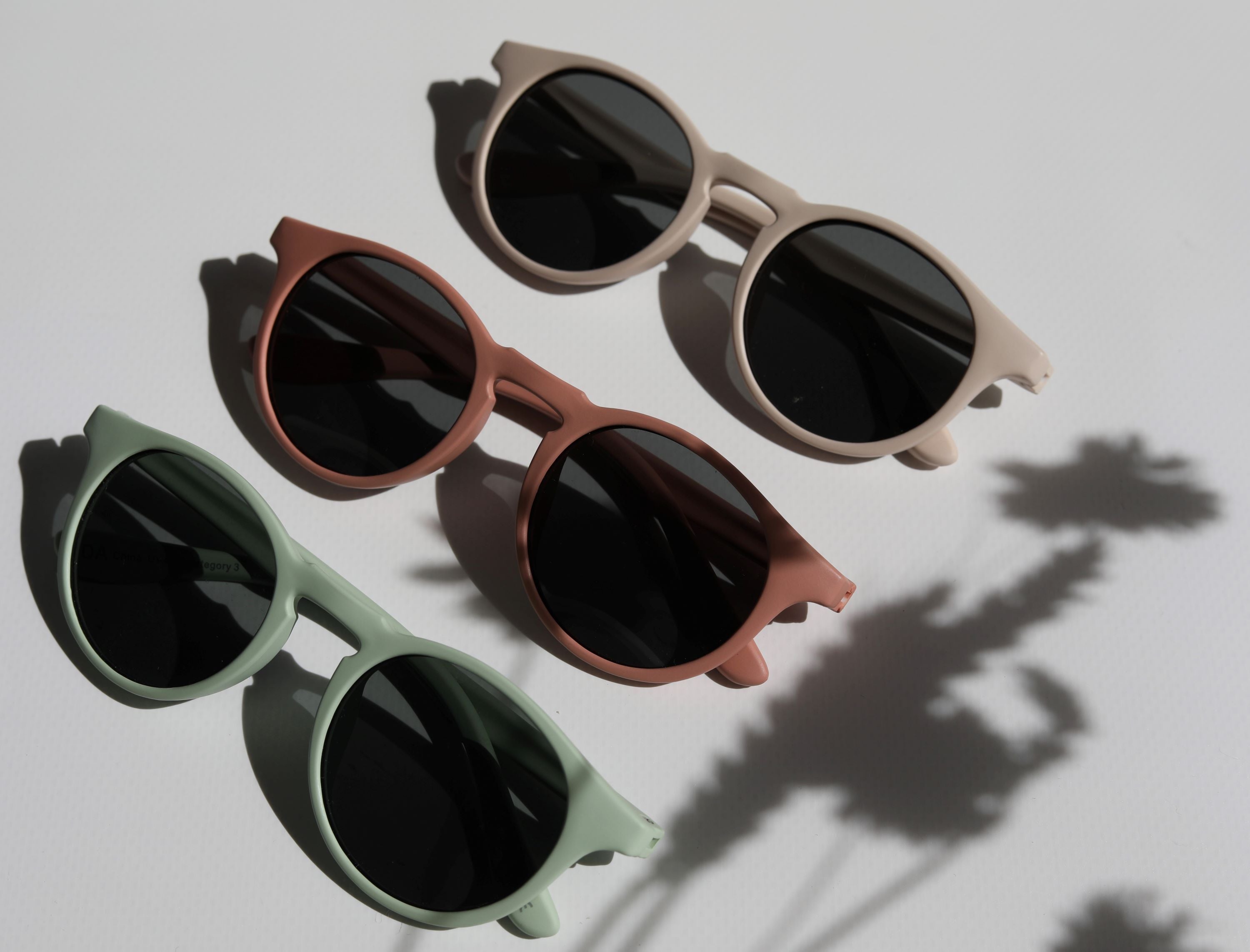 Kids flexible sunglasses .Polarized. UV400, Flexible. UK. – Leosun