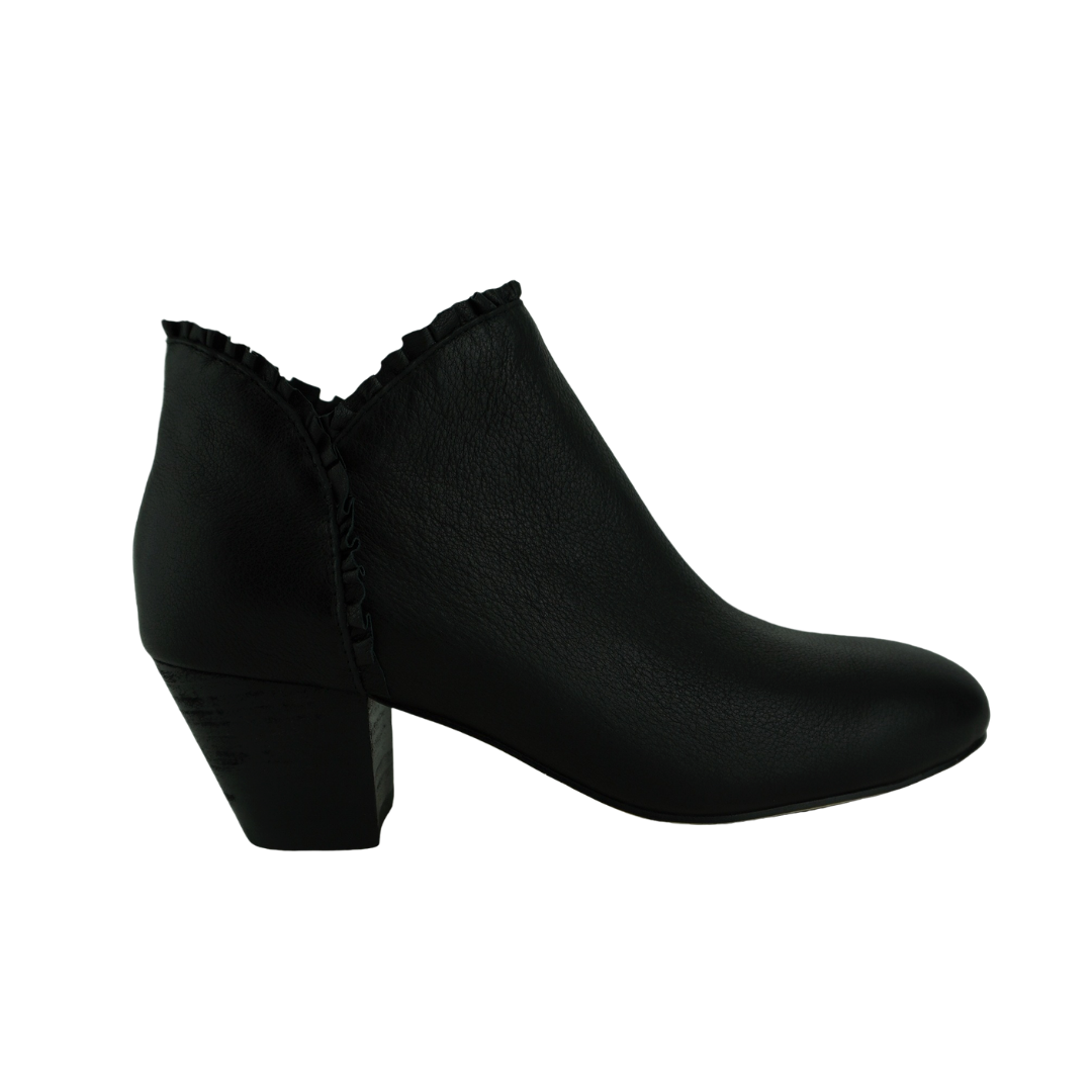 django and juliette black ankle boots