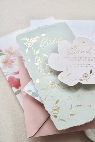 Elevate your wedding stationery with hot foil printing on handmade paper. Expert tips and breathtaking examples in our latest article.