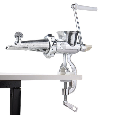 https://cdn.shopify.com/s/files/1/0303/2170/5093/products/Silver-Hand-Operated-Grinder-2-In-1-Hand-Operated-Juicer-Meat-Grinder-For-Meat-Fruit-Vegetable_large.jpg?v=1680003463