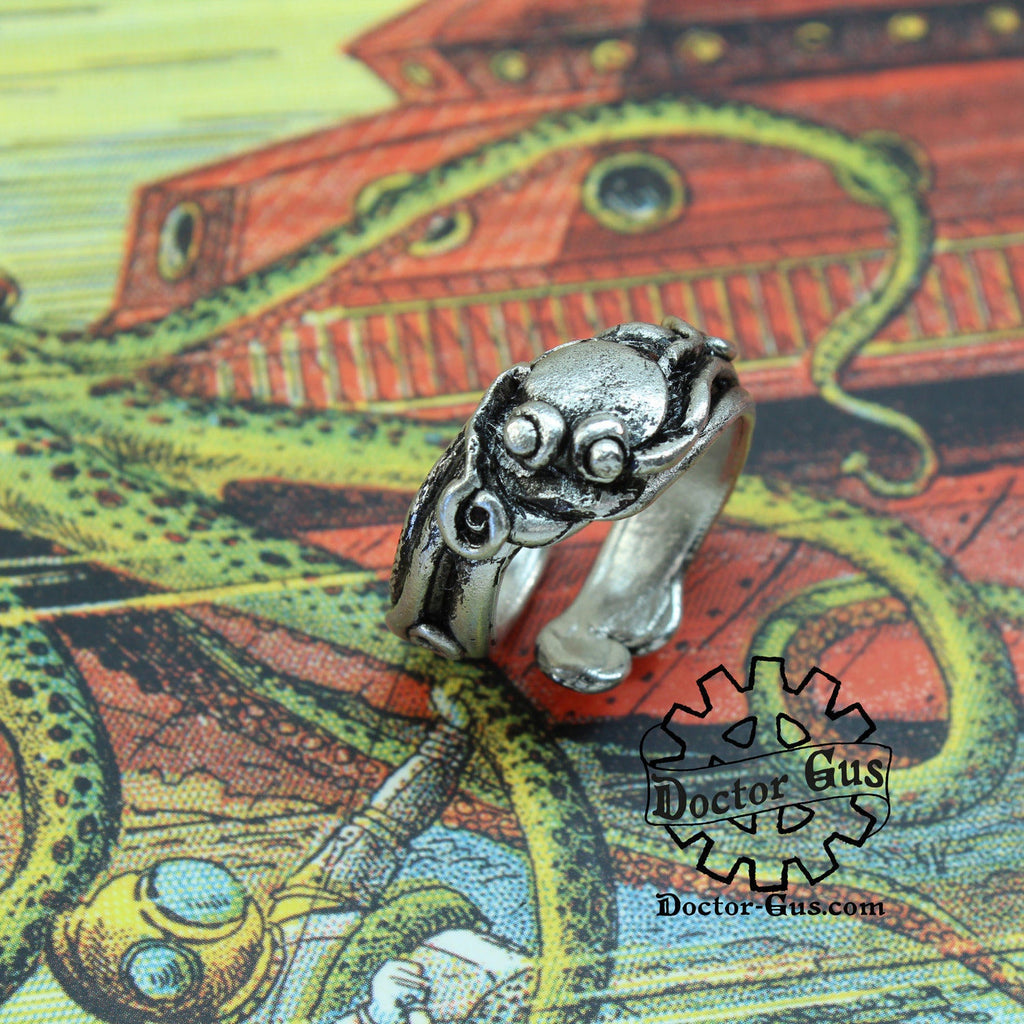 D20 Ring – Doctor Gus Designs