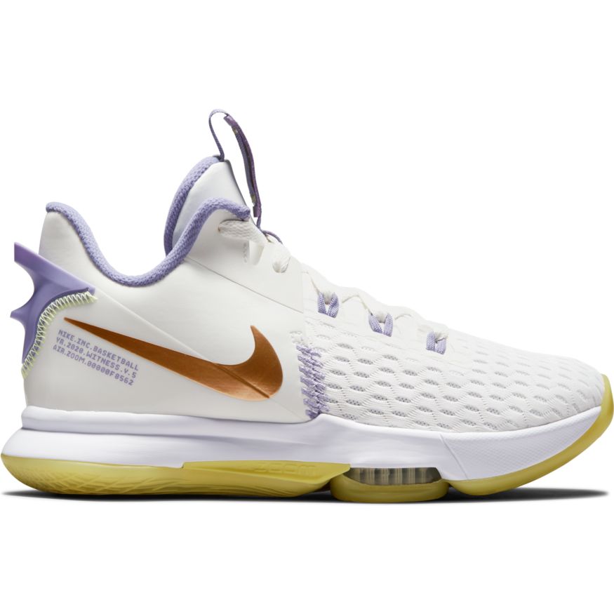 basketball shoe lebron witness 5