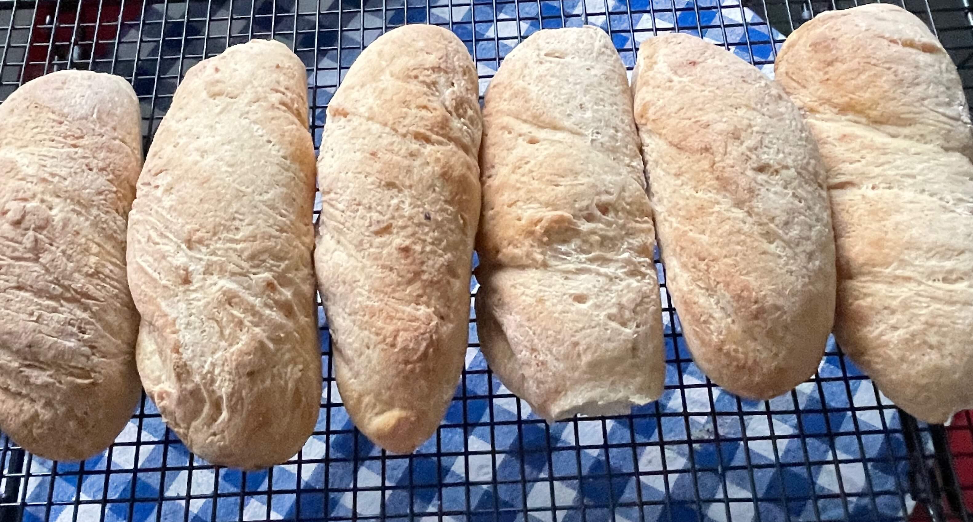 Alternative to flour: gluten-free baguettes