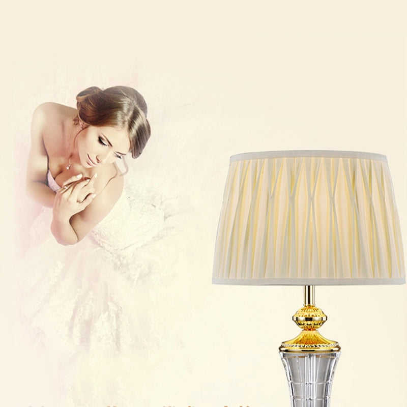 Victoria classic table lamp design.jpg