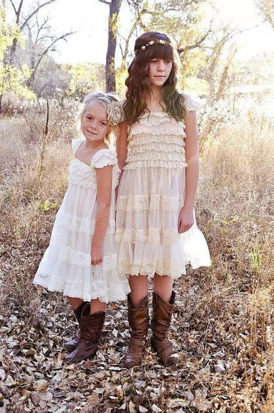 Flower girl dresses trends 2021 –