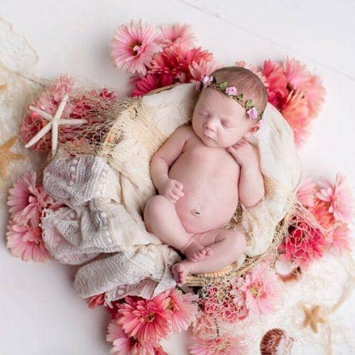baby-photoshoot-with-props-basket