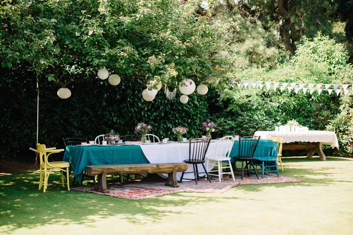 garden dinner party