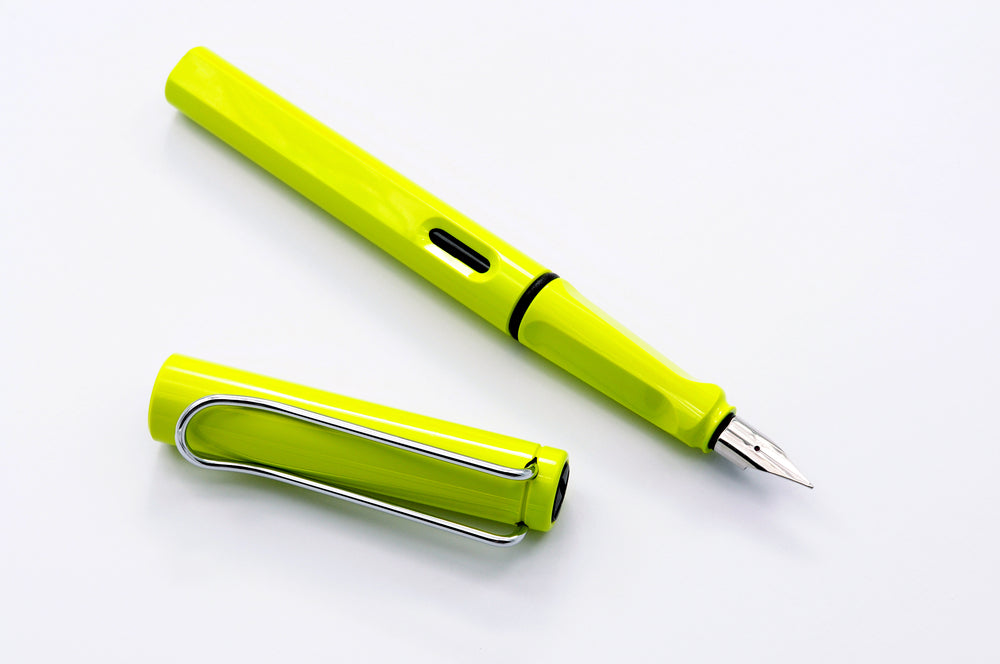 bright green fountain pen