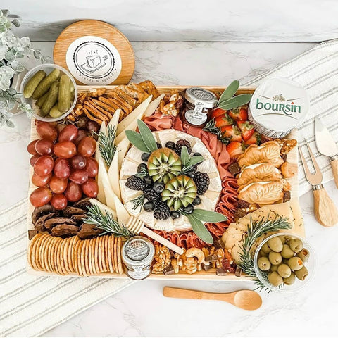 Palm Leaf Platter 14x10 inch charcuterie board disposable