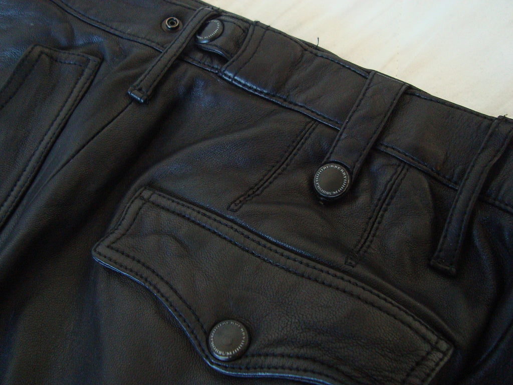 希少！！】 perverze Washed Leather Cropped Trousers www.esn-spain.org