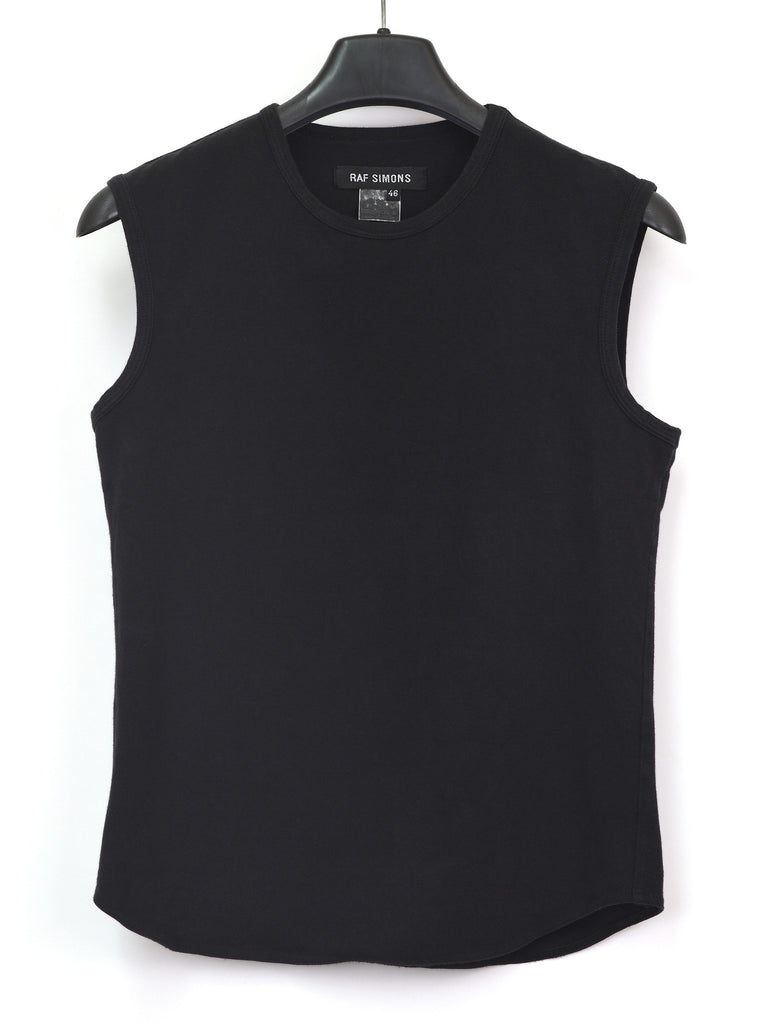 Raf Simons 1999 Classic Curved Hem Tank Top – ENDYMA