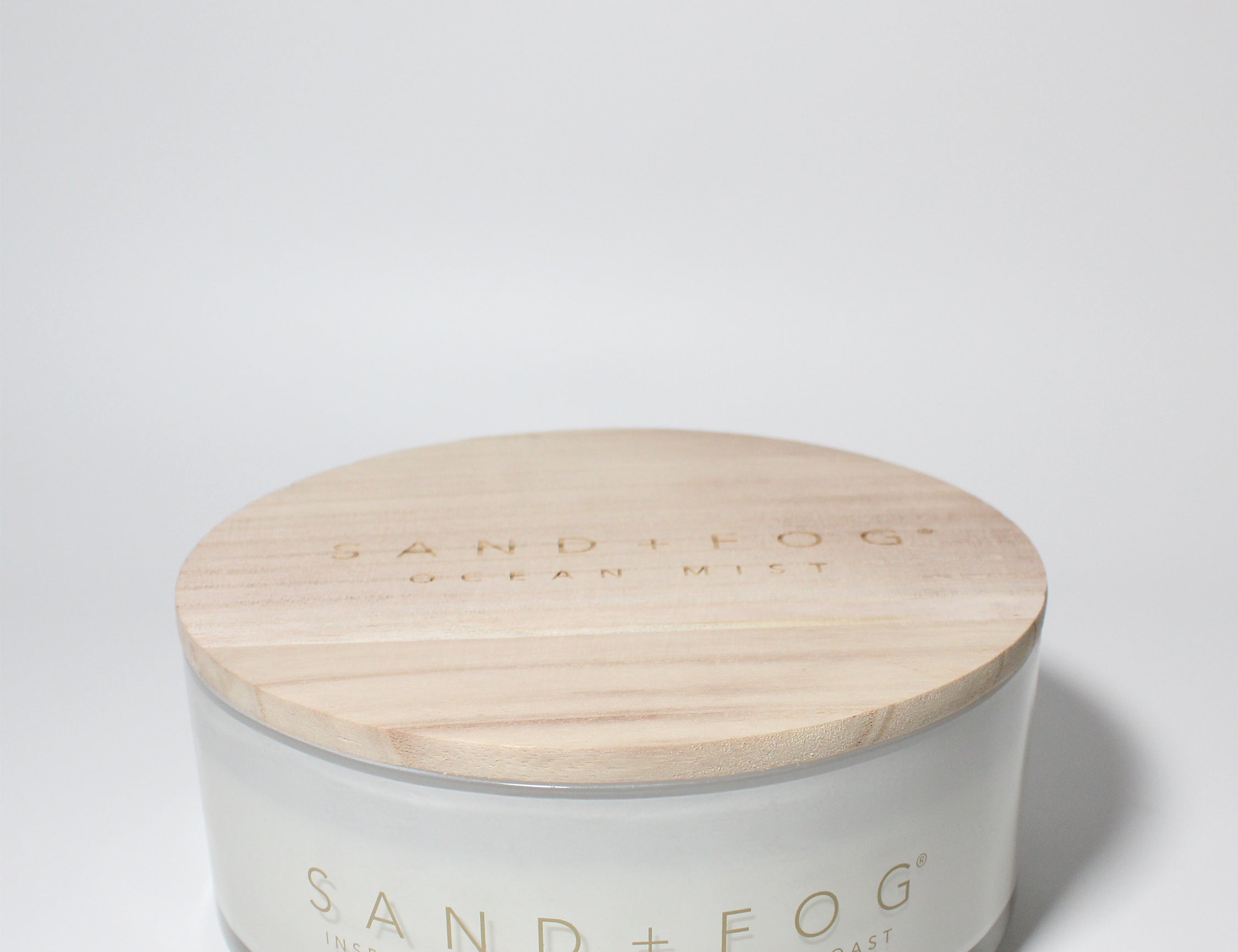 SAND + FOG Sea Spray Scented Candle – DONUM EST