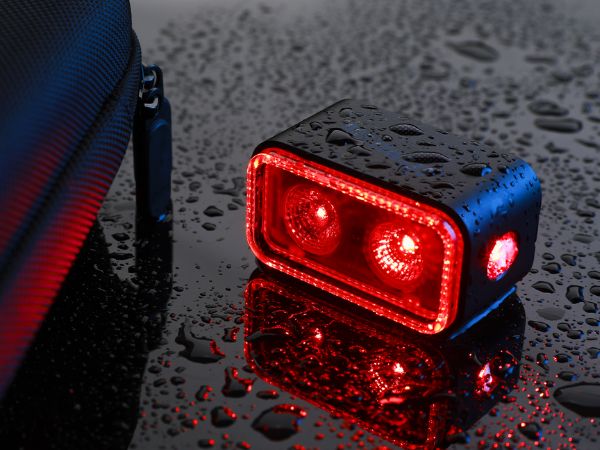 Magicshine-Rear-Lights-Seemee-300-Smart-Tail-Light-Tech-8