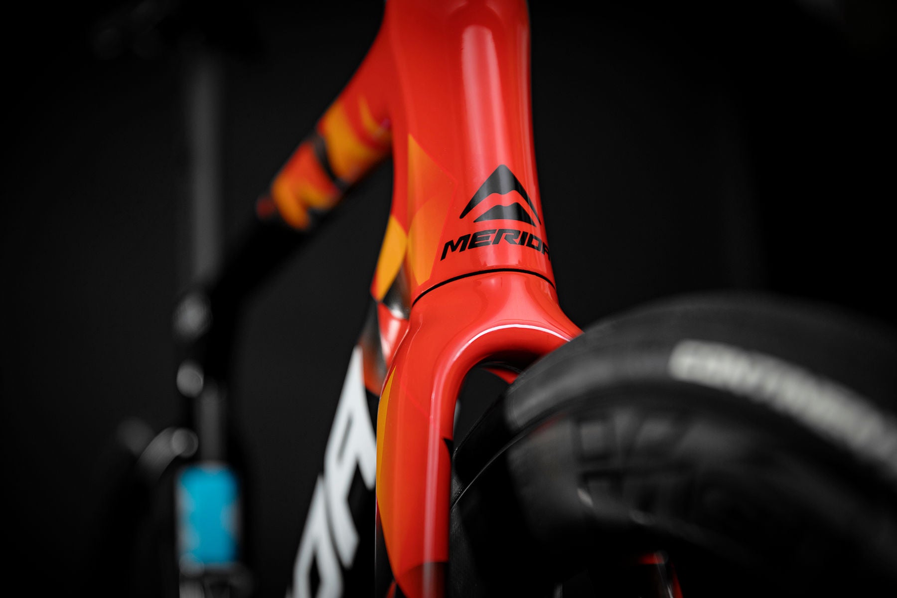 Merida-Road-Race-Aero-Bike-Reacto-Tech-1