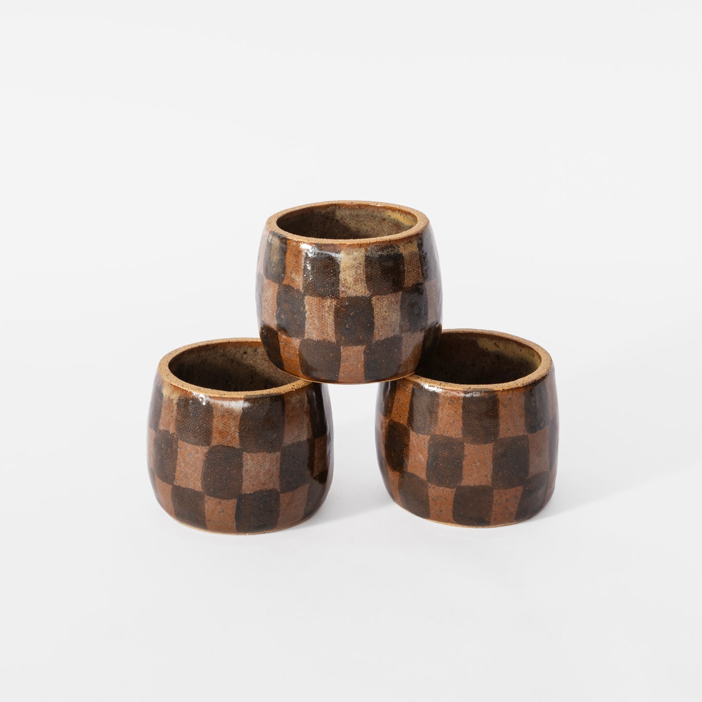 Checkered Short Cup in Walnut