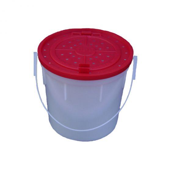 Clam 6 - Gallon Bucket w/ lid @ Sportsmen's Direct: Targeting Outdoor  Innovation