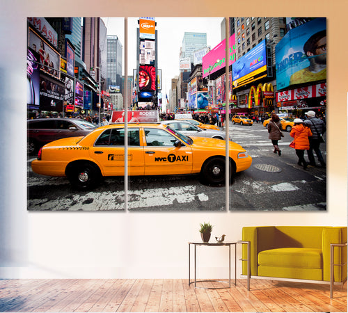 URBAN New York City Street Time Square Yellow Cab