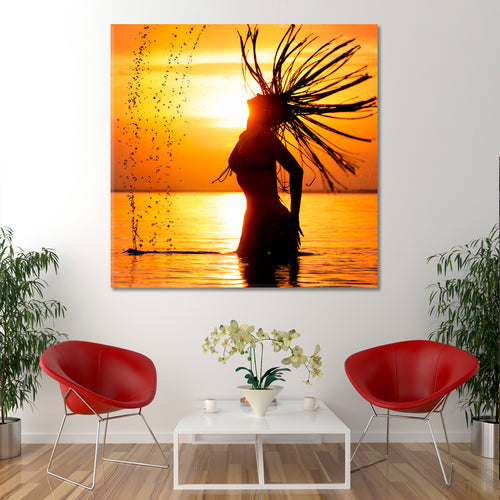 SEA SPLASH Golden Sunset Beautiful Female Silhouette