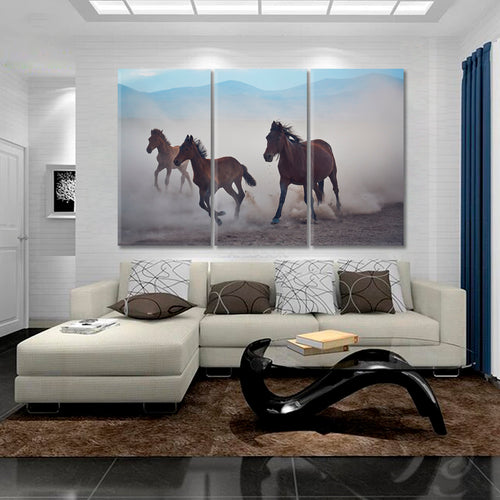 WILD LIFE Wild Horses Running In The Dust Canvas Print