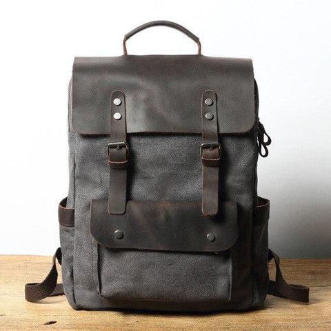 Men's backpack in vintage style | Find it now in the men's backpack online shop!