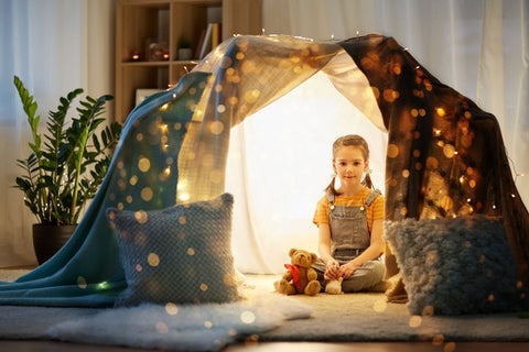 How to build a fort from cushions, blankets or cardboard