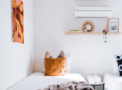 Best AC temperature for sleeping, air conditioning unit in bedroom