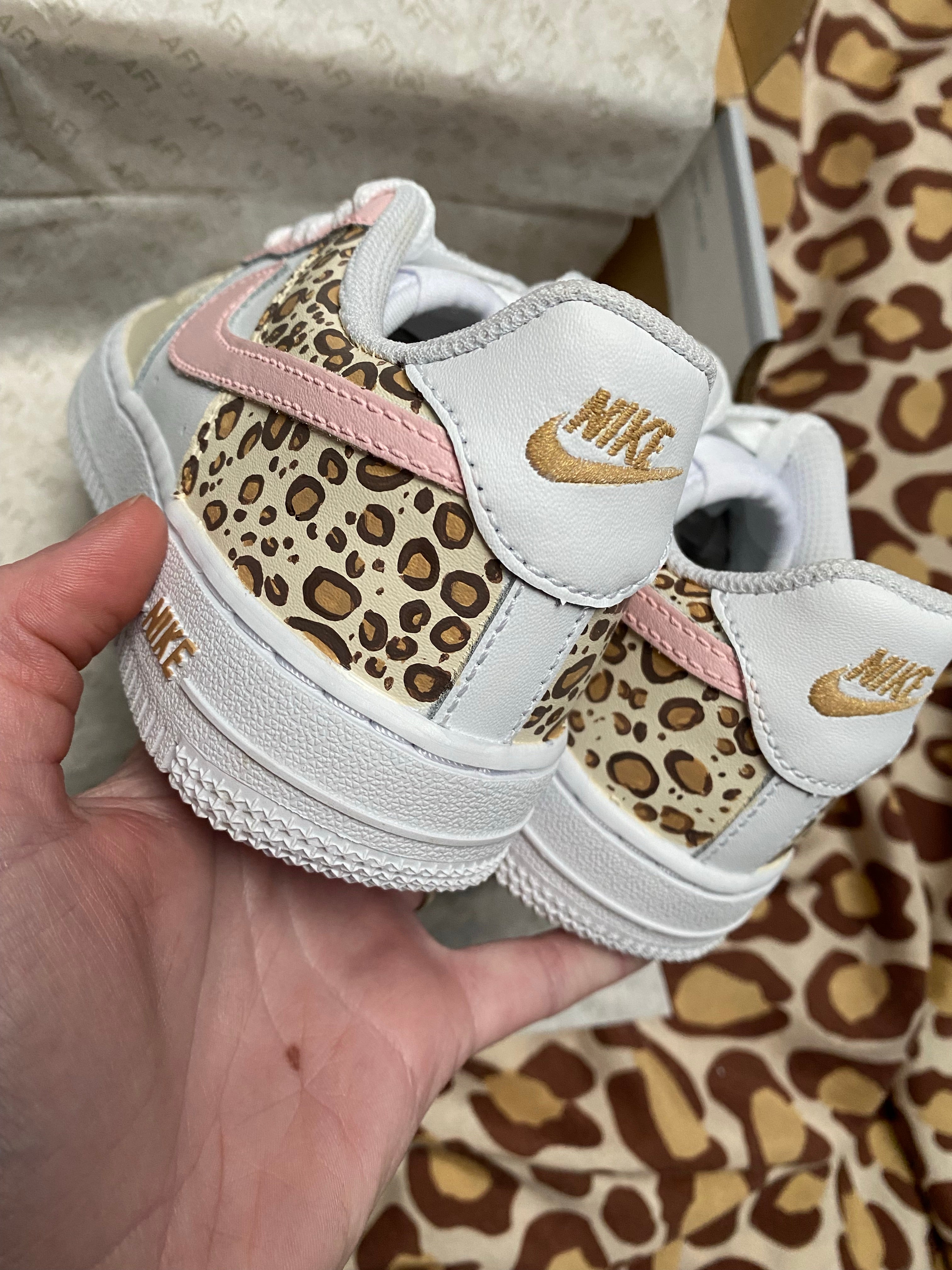 nike leopard print trainers junior