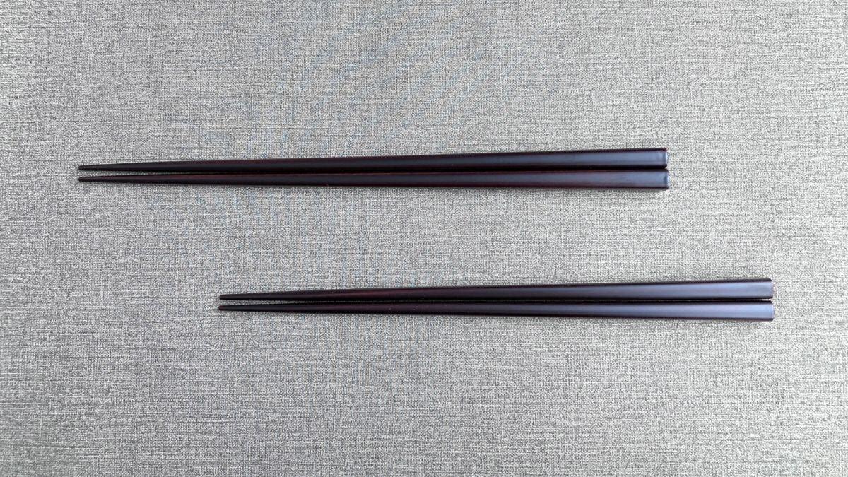 Wakasa lacquered husband and wife chopsticks using only natural materials from Japan