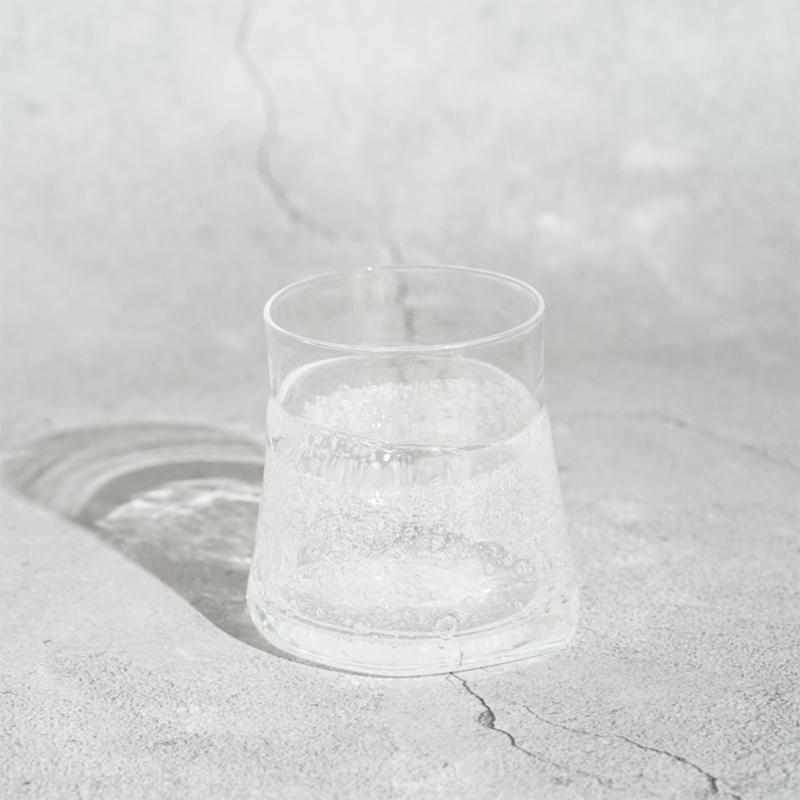 透明のグラス
